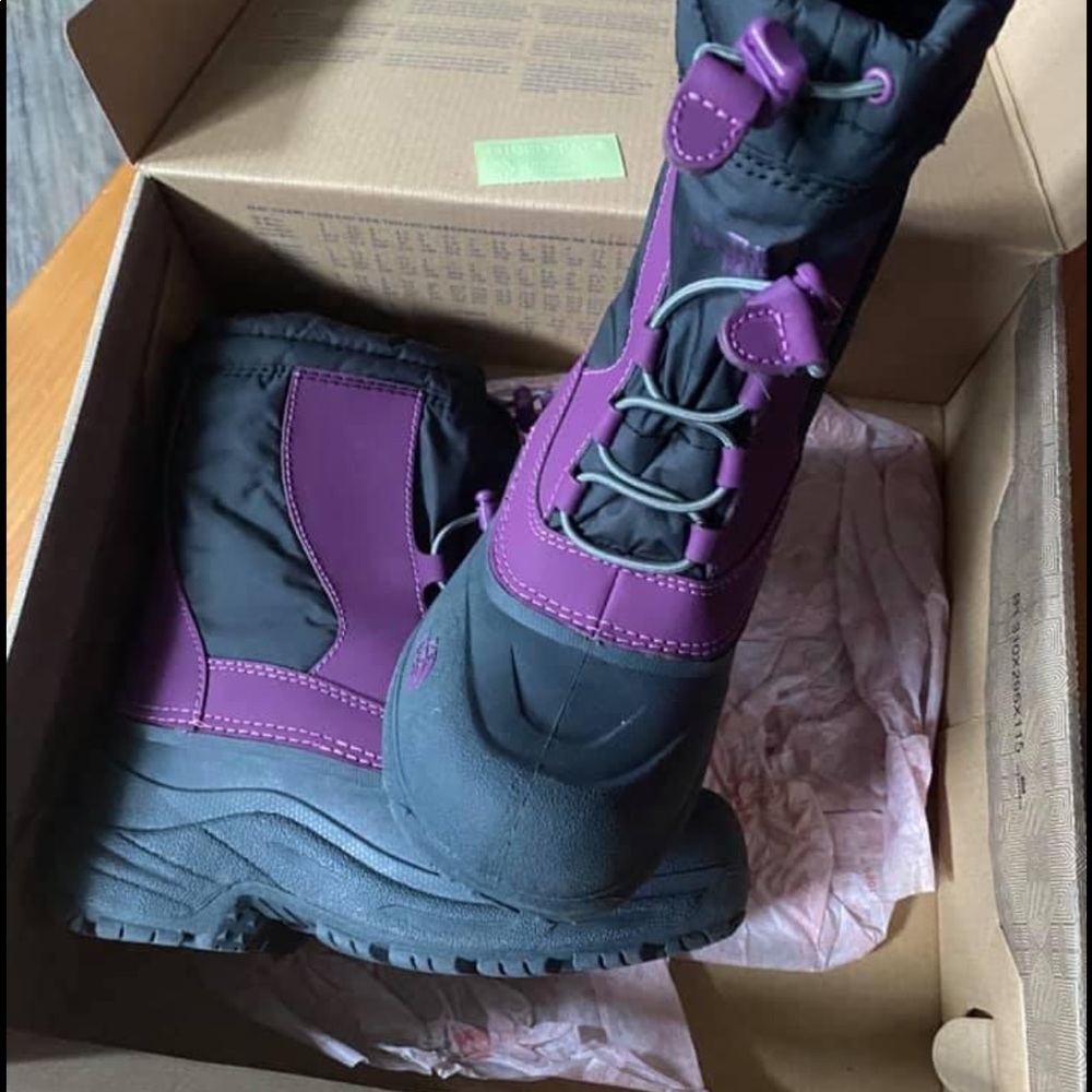 New Boots - Picture 2 of 3